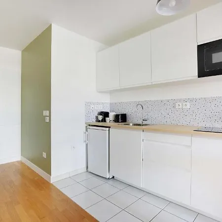 Modern & Bright 4 Guests La Defense Lägenhet